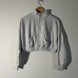 Comfy Grey Cropped Zipper Sweater size XS